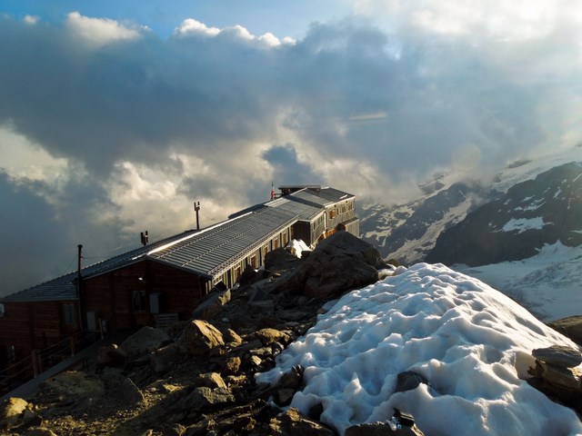Rifugio Gnifetti...