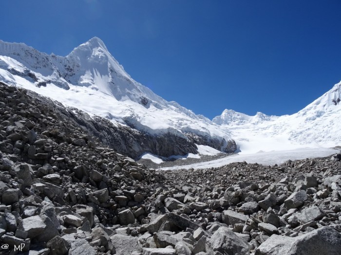 Zunächst dürfen wir hier mal drüber...